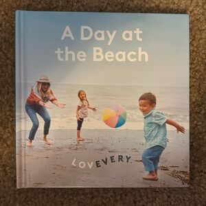 Lovevery Book- A day at the beach